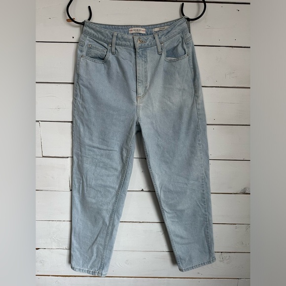 Guess Mom Jeans - Picture 2 of 5